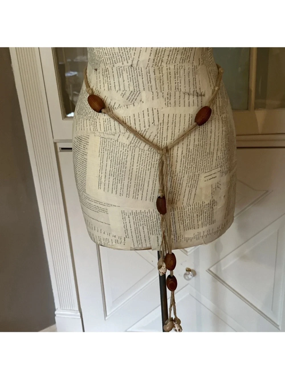 VINTAGE SEASHELL BEADED ROPE BELT 60